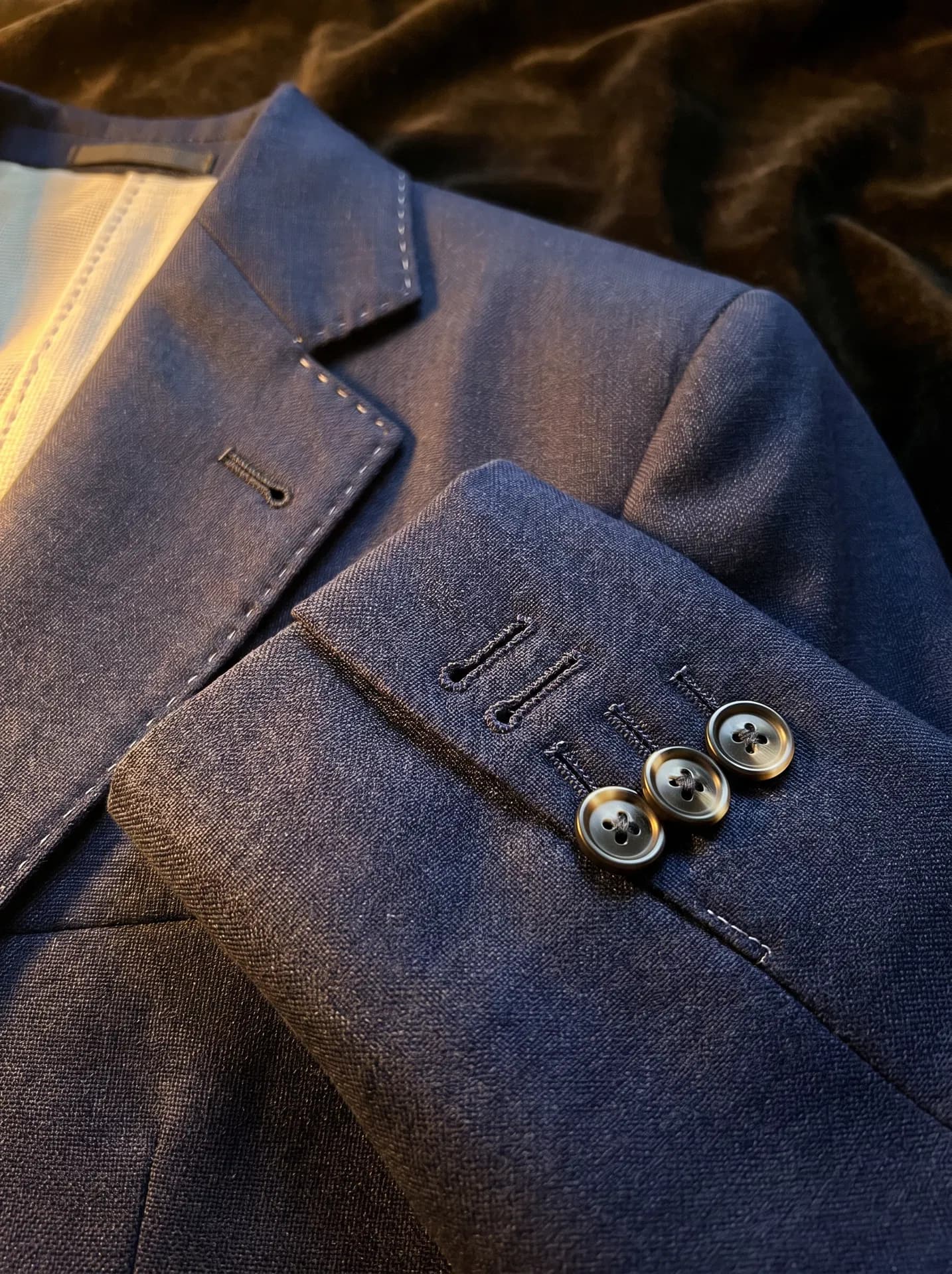 Hand-Stitched Buttonholes